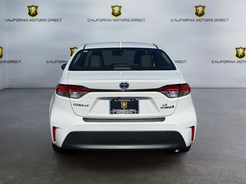 Used 2023 Toyota Corolla LE w/ Carpet Mat Package (TMS) FWD image 4