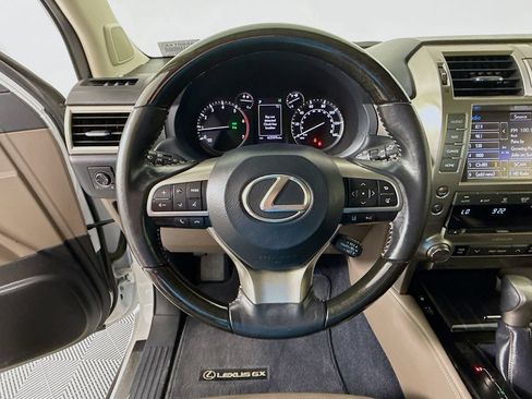 Certified 2020 Lexus GX 460 Premium AWD/4WD image 11