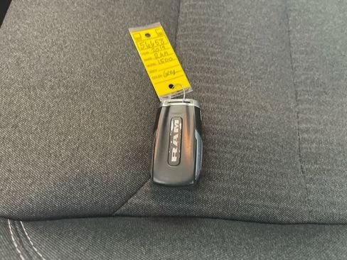Used 2019 RAM 1500 Big Horn AWD/4WD image 26