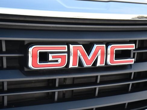 Used 2022 GMC Terrain SLE w/ Driver Convenience Package image 35