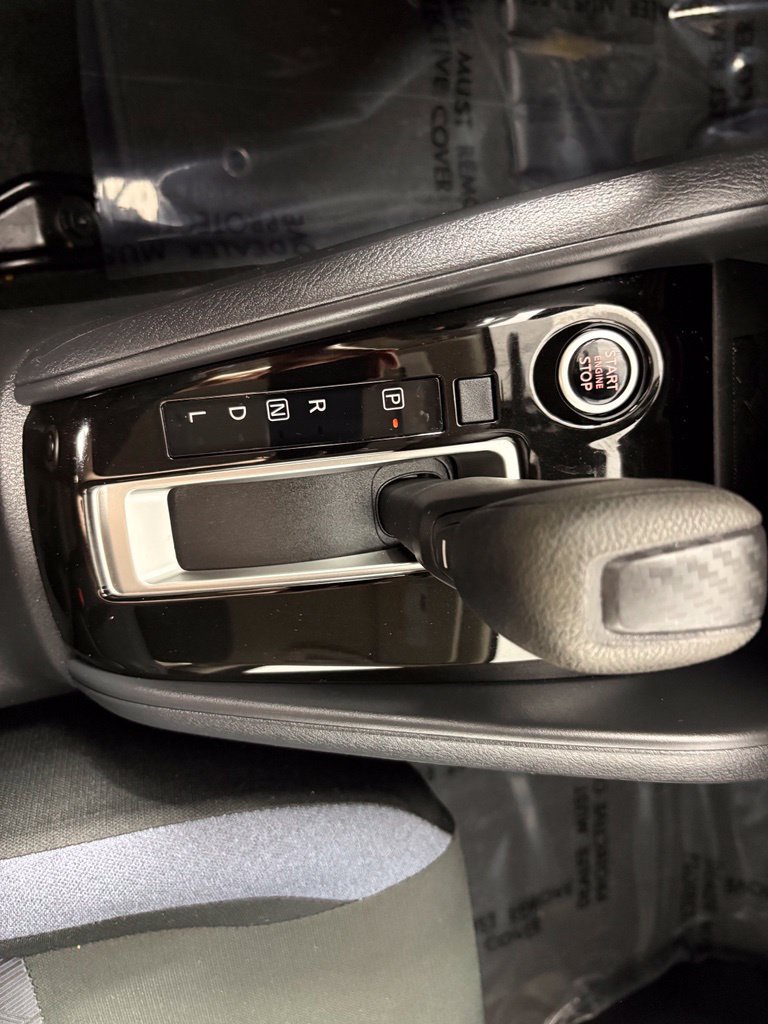 Used 2025 Nissan Versa SV w/ Trunk Package FWD image 17