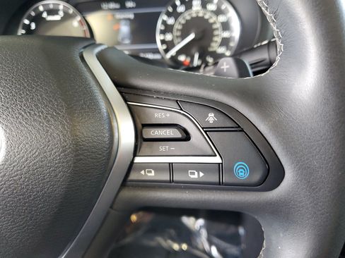 Used 2023 INFINITI QX50 Luxe FWD image 25