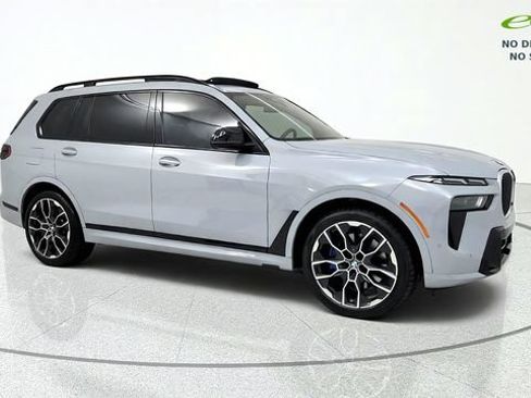Used 2026 BMW X7 M60i AWD/4WD image 1