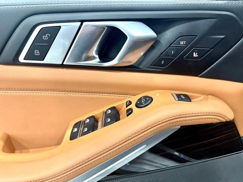 Used 2026 BMW X5 xDrive40i image 9