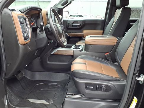 Certified 2021 Chevrolet Silverado 1500 High Country w/ Safety Package II image 10