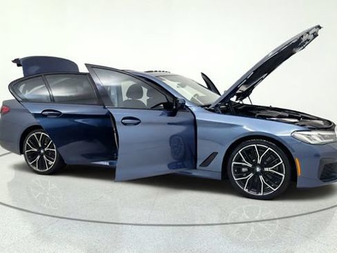 Used 2023 BMW 530i w/ M Sport Package RWD image 20
