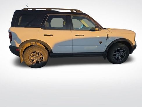 Used 2023 Ford Bronco Sport Badlands image 39