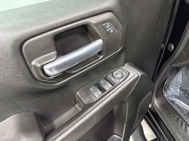 Used 2021 GMC Sierra 1500 4x4 Crew Cab w/ Sierra Value Package image 10