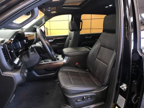 Used 2024 Chevrolet Silverado 2500 High Country w/ Midnight Edition AWD/4WD image 10