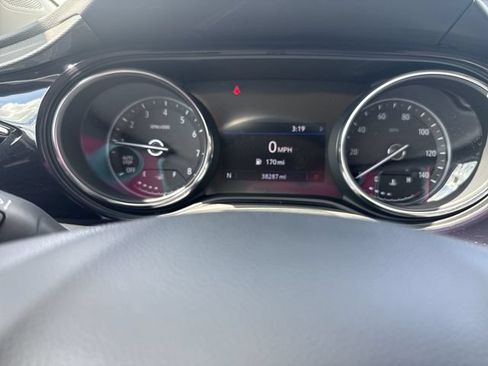 Used 2023 Buick Encore GX Select FWD image 12