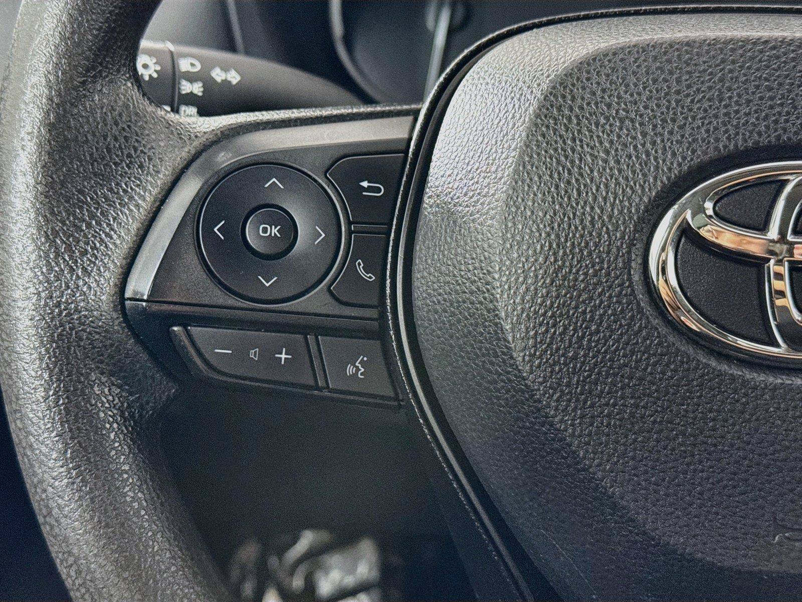 Certified 2024 Toyota RAV4 LE AWD/4WD image 17