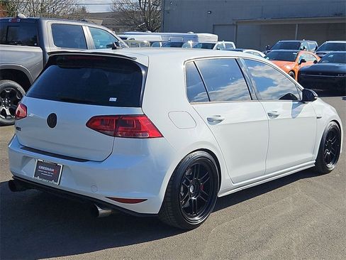 Used 2017 Volkswagen GTI Sport image 7