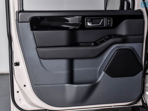 New 2026 INEOS Grenadier image 13