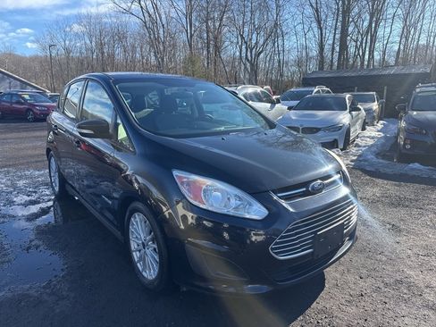 Used 2016 Ford C-MAX SE image 4