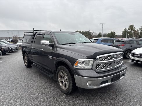 Used 2017 RAM 1500 Laramie w/ Convenience Group image 3