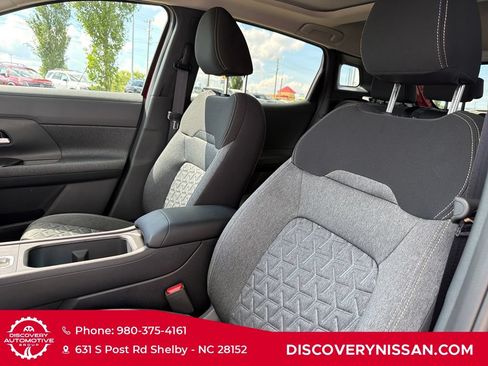 New 2026 Nissan Kicks SV w/ SV Premium Package FWD image 13