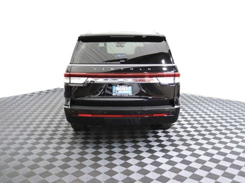 Used 2024 Lincoln Navigator L Reserve AWD/4WD image 12