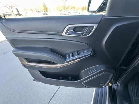 Used 2019 GMC Yukon XL Denali w/ Denali Ultimate Package image 23