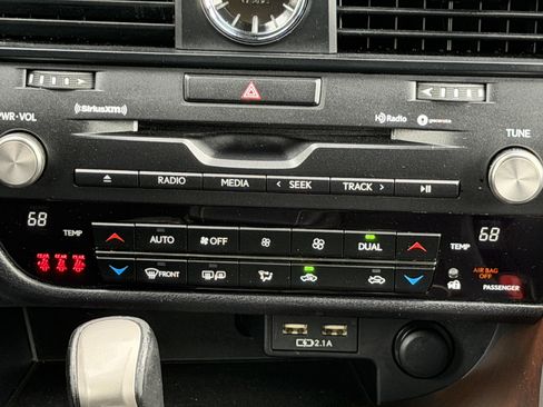 Used 2021 Lexus RX 350 FWD w/ Premium Package image 25
