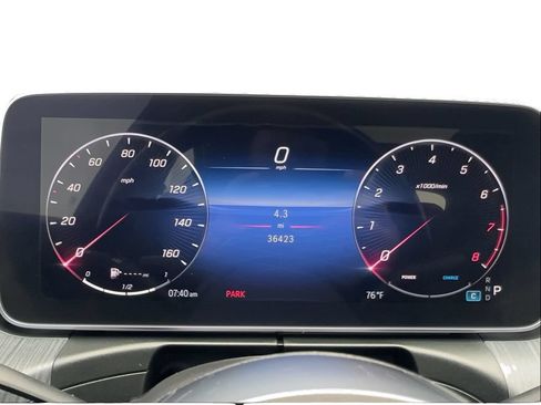 Used 2024 Mercedes-Benz C 300 Sedan image 38