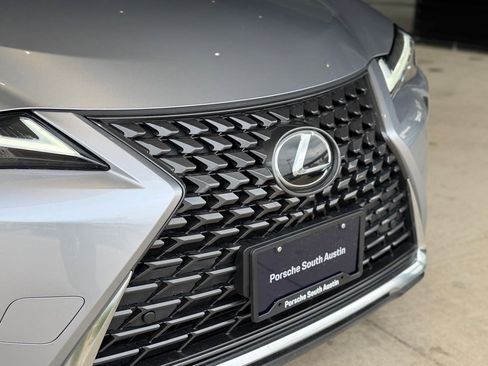 Used 2025 Lexus UX 300h FWD w/ Cold Area Package image 6