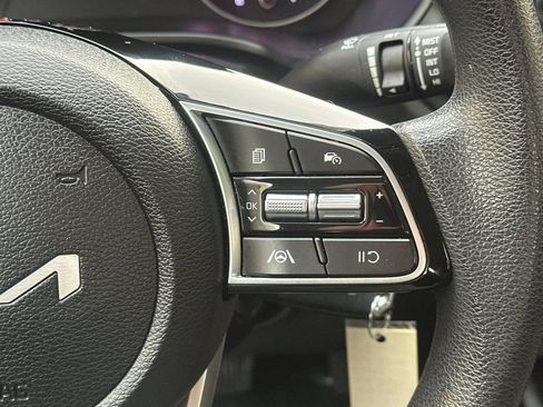 Used 2024 Kia Forte LXS image 24