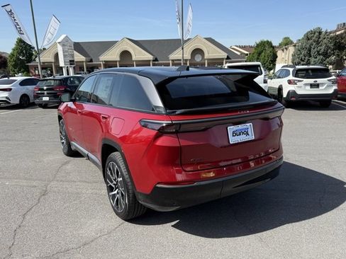 New 2025 Jeep Wagoneer S Limited image 8