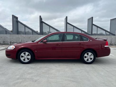 Used 2009 Chevrolet Impala LT image 5