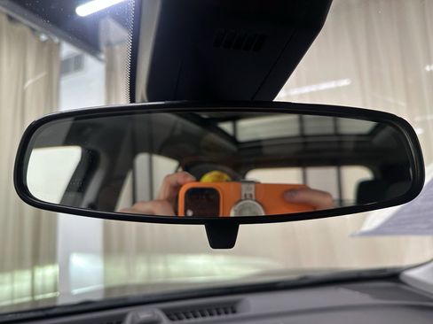 Certified 2024 Chevrolet Equinox LT w/ LPO, Floor Liner Package image 30