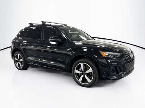 Certified 2022 Audi Q5 2.0T Prestige image 3