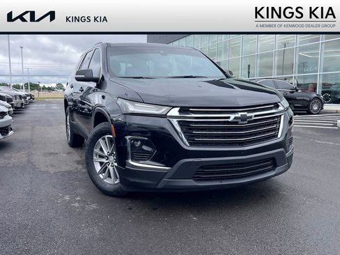 Used 2023 Chevrolet Traverse LT AWD/4WD image 1