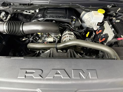 Used 2021 RAM 1500 Big Horn AWD/4WD image 37