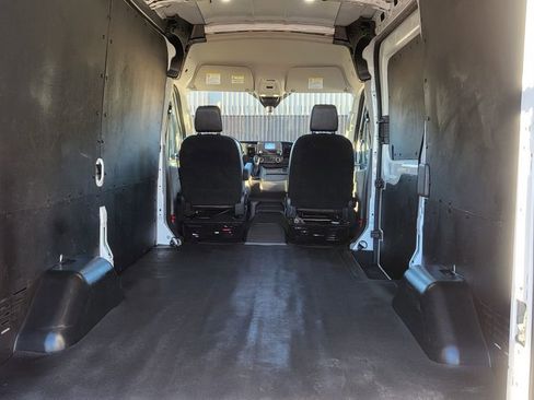 Used 2023 Ford Transit 250 Medium Roof w/ Load Area Protection Package image 12