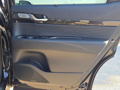 Used 2024 Hyundai Palisade Calligraphy image 12