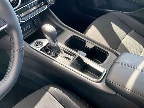 Certified 2025 Nissan Sentra SV w/ All-Weather Package image 16