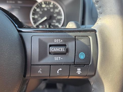 Used 2021 Nissan Rogue SV w/ Premium Package FWD image 31