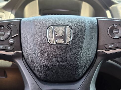 Used 2022 Honda Pilot Sport image 30