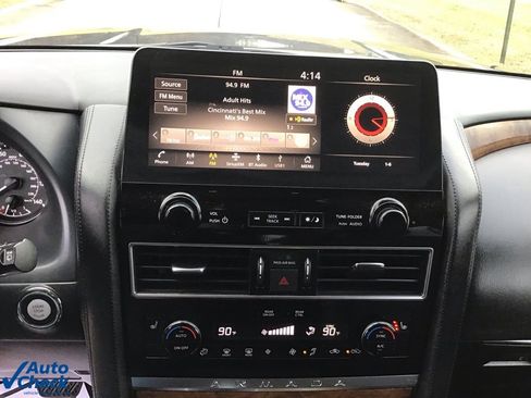 Used 2023 Nissan Armada SL w/ Cargo Package image 43