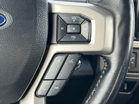 Certified 2022 Ford F450 Lariat w/ Lariat Ultimate Package image 32