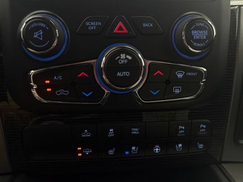Used 2016 RAM 1500 Limited AWD/4WD image 25