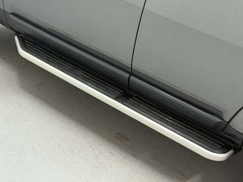 Used 2016 Land Rover LR4 HSE image 39