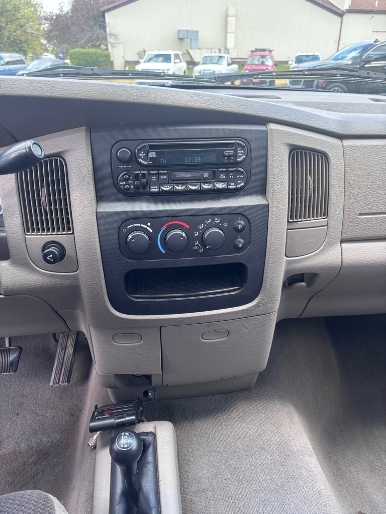 Used 2004 Dodge Ram 1500 Truck SLT w/ Quad Cab Value Group AWD/4WD image 15