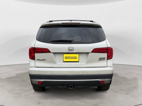 Used 2016 Honda Pilot Touring image 3