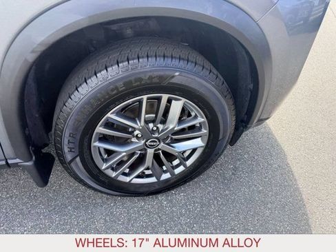 Used 2023 Nissan Rogue S AWD/4WD image 8