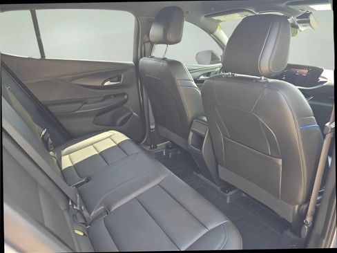 Used 2024 Buick Envista Sport Touring w/ Convenience I Package FWD image 20