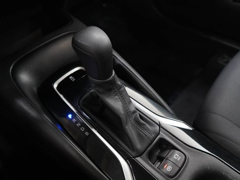 Used 2020 Toyota Corolla LE w/ LE Premium Package FWD image 20
