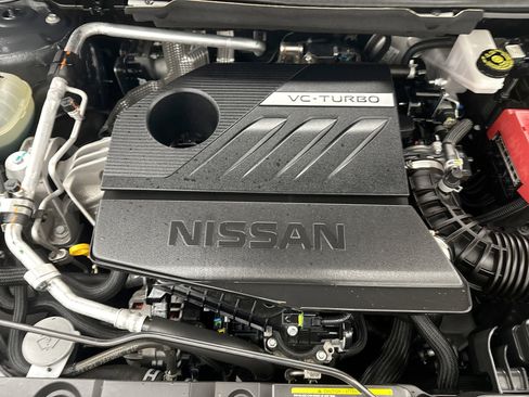 Used 2023 Nissan Rogue S image 24