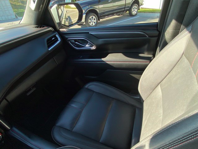 Used 2023 Chevrolet Tahoe RST w/ Sport Performance Package AWD/4WD image 29
