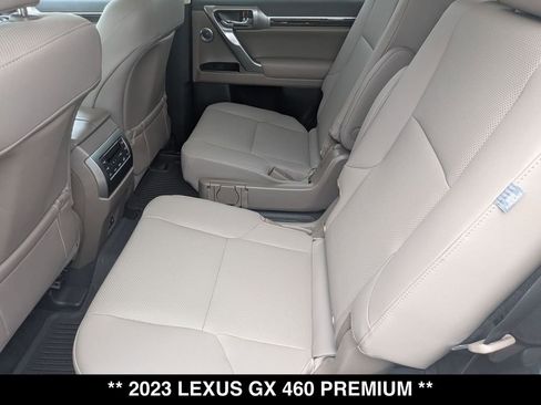 Used 2023 Lexus GX 460 Premium AWD/4WD image 3
