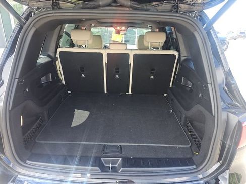 Used 2026 Mercedes-Benz GLB 250 image 10